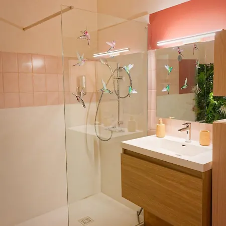 Cosy A Saint-chaptes, Business Et Escapades Apartment Saint-Chaptes